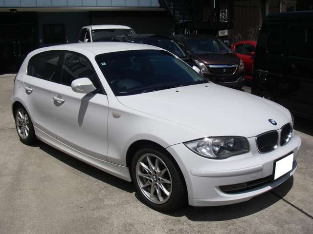 2010 BMW 1 Series – thumbnail 2