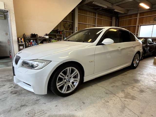 2008 BMW 3 Series – thumbnail 3