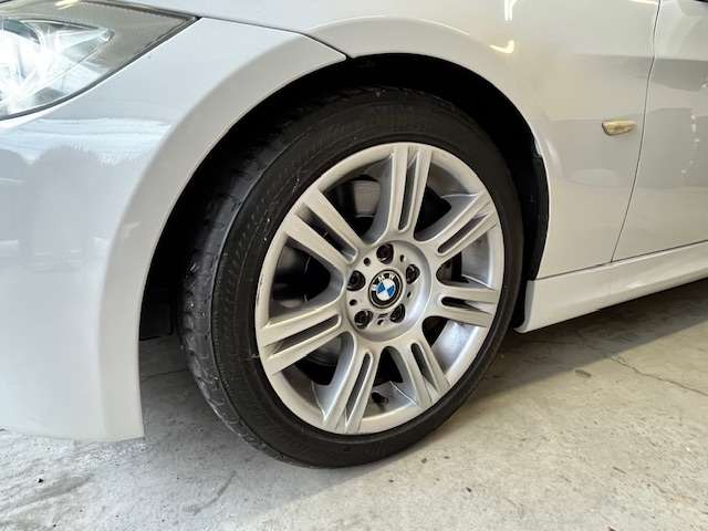 2008 BMW 3 Series – thumbnail 4