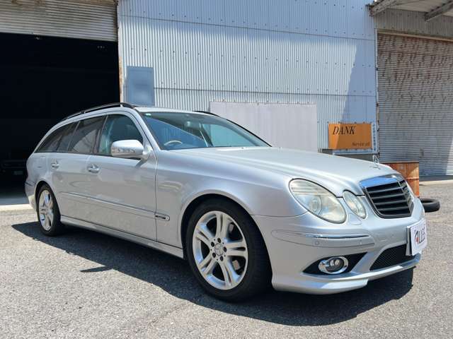2009 Mercedes-Benz E-Class Wagon – thumbnail 2