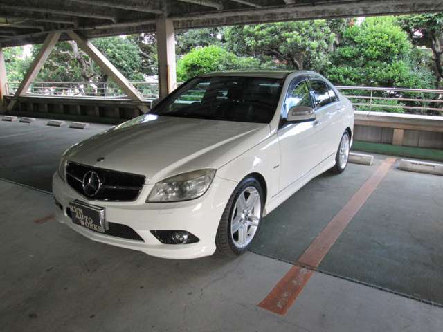 2009 Mercedes-Benz C-Class – thumbnail 3