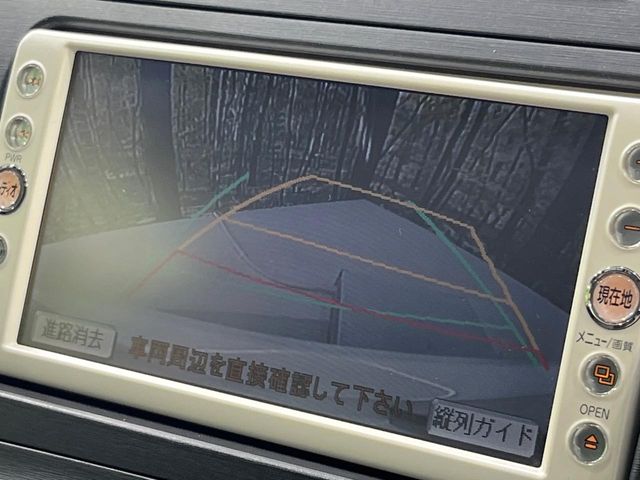 2011 Toyota Prius – thumbnail 4