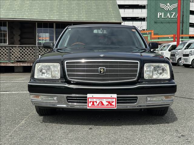 2010 Toyota Century – thumbnail 2