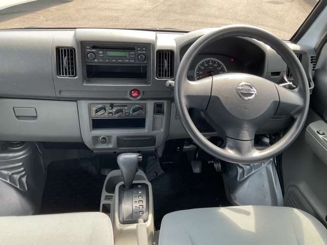 2010 Nissan Clipper – thumbnail 4