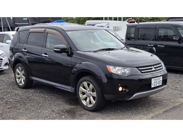 2010 Mitsubishi Outlander – thumbnail 3