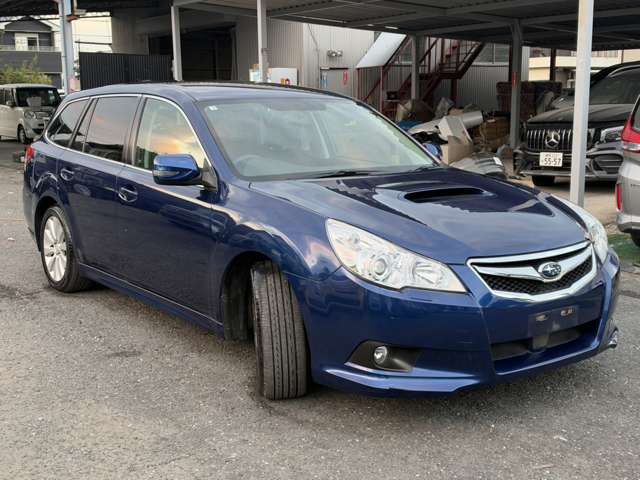 2009 Subaru Legacy Touring Wagon – thumbnail 3