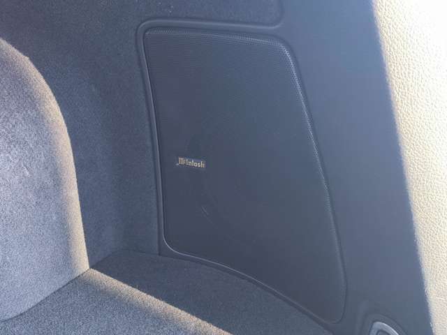 2009 Subaru Legacy Touring Wagon – thumbnail 4
