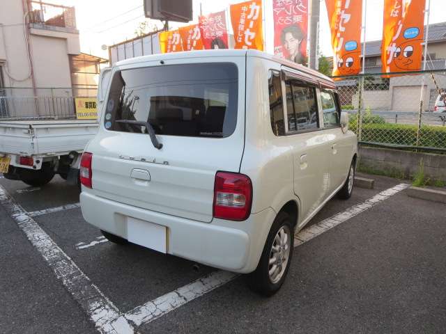 2005 Suzuki Alto Lapin – thumbnail 3
