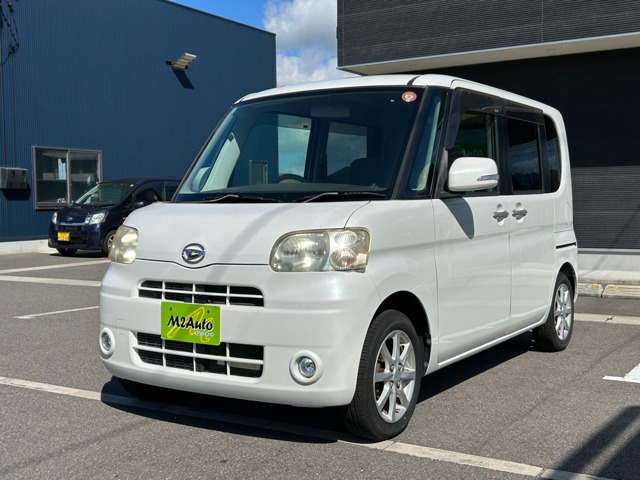 2010 Daihatsu Tanto