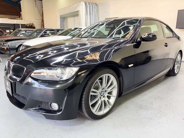 2009 BMW 3 Series Coupe – thumbnail 4