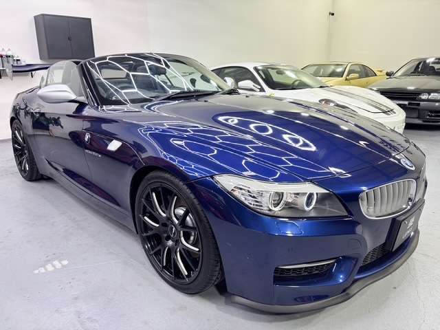 2010 BMW Z4 – thumbnail 4