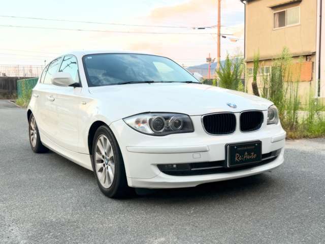 2011 BMW 1 Series – thumbnail 2