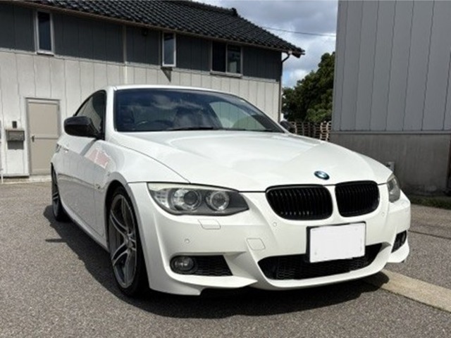 2011 BMW 3 Series Coupe