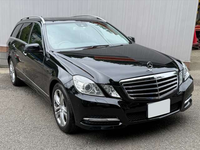 2011 Mercedes-Benz E-Class Wagon – thumbnail 2