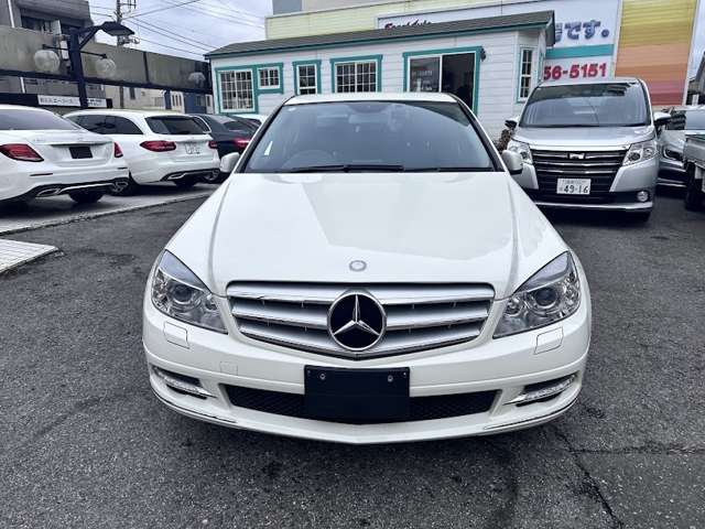 2010 Mercedes-Benz C-Class – thumbnail 3