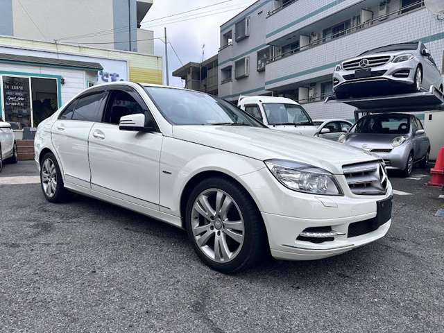2010 Mercedes-Benz C-Class – thumbnail 4