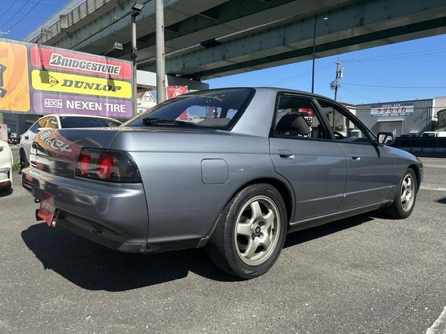 1989 Nissan Skyline – thumbnail 2