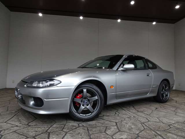 2001 Nissan Silvia – thumbnail 2