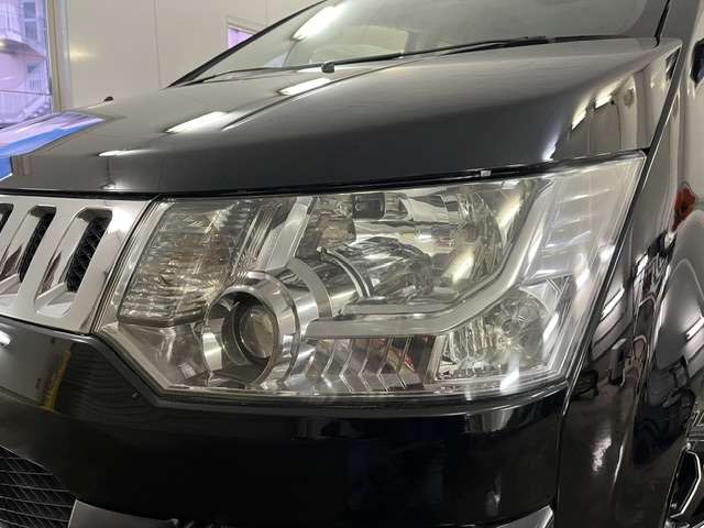 2011 Mitsubishi Delica D:5 – thumbnail 3