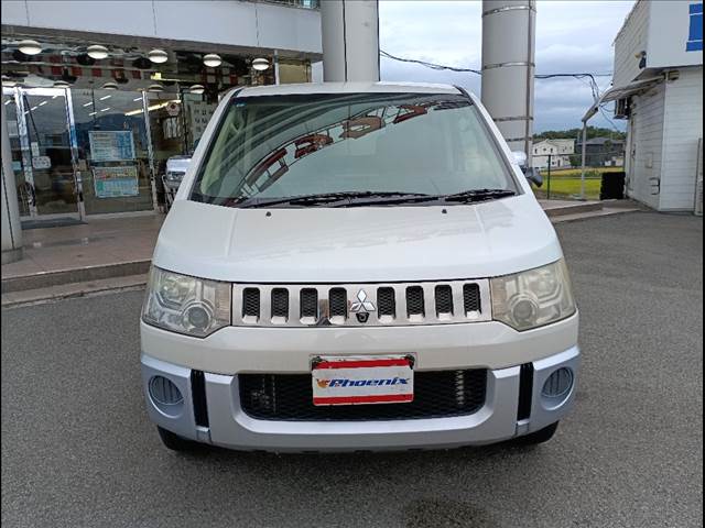 2008 Mitsubishi Delica D:5 – thumbnail 3