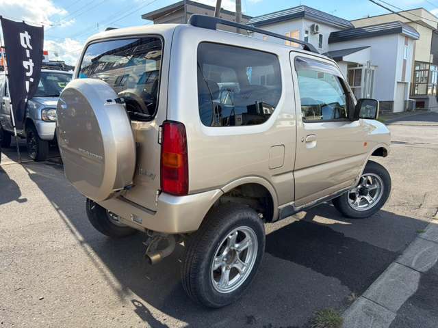 2008 Suzuki Jimny – thumbnail 3
