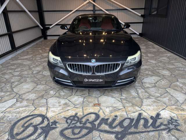 2010 BMW Z4 – thumbnail 2