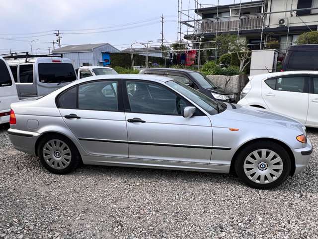 2003 BMW 3 Series – thumbnail 4