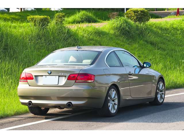 2007 BMW 3 Series Coupe – thumbnail 2