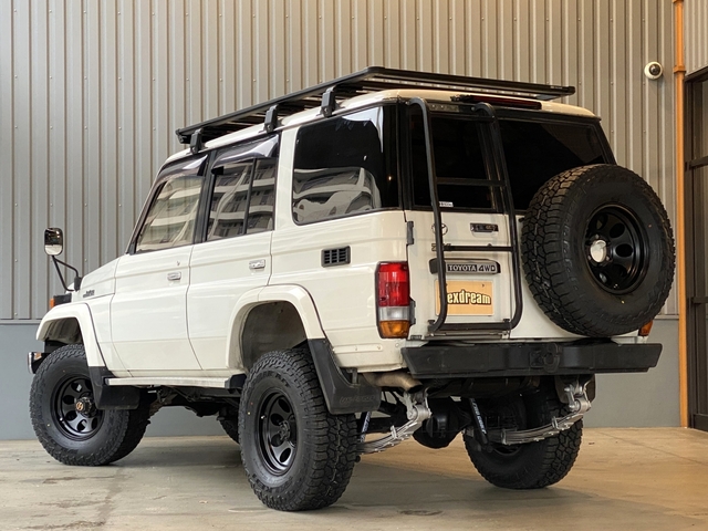 1999 Toyota Land Cruiser 70 – thumbnail 3