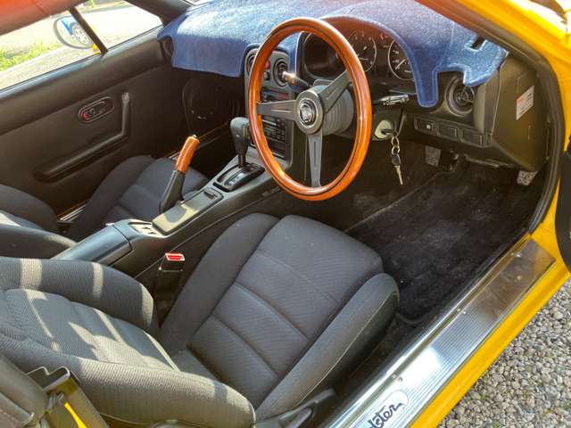 1991 Mazda Roadster – thumbnail 2