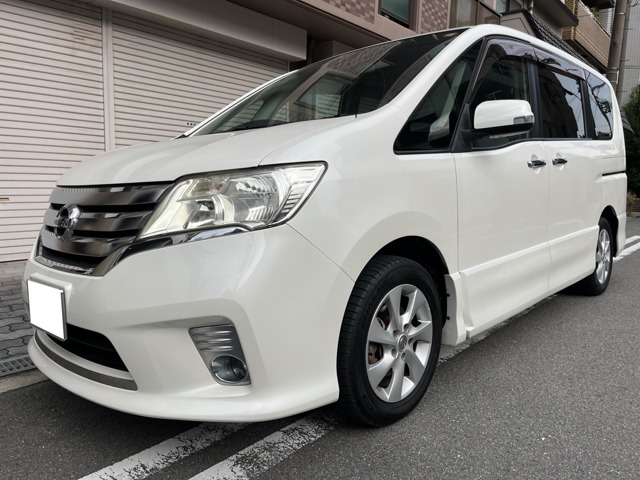 2011 Nissan Serena
