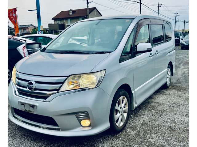 2011 Nissan Serena – thumbnail 3