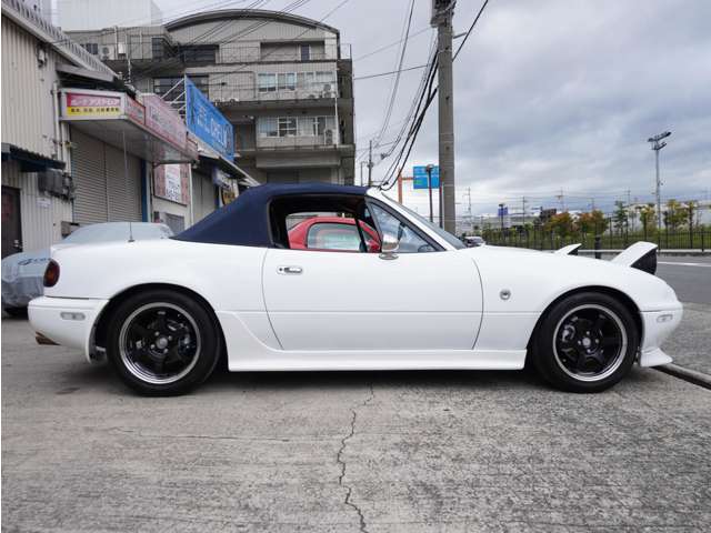 1993 Mazda Roadster – thumbnail 4