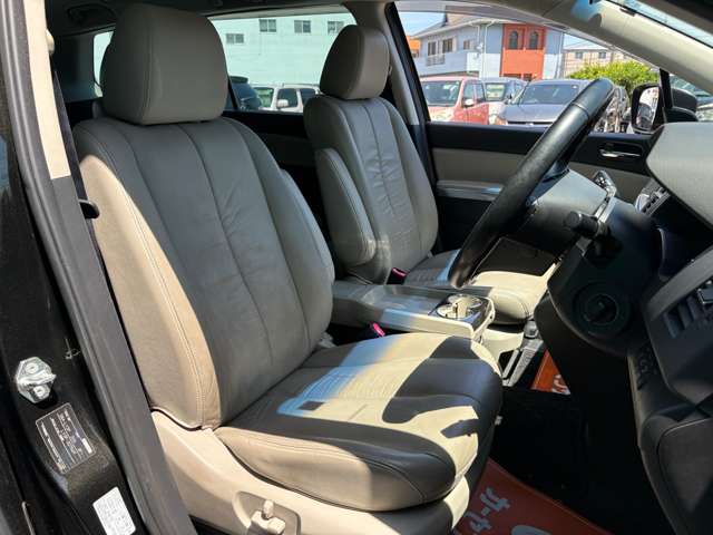 2011 Mazda MPV – thumbnail 3