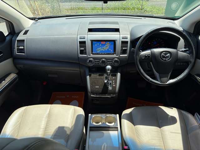 2011 Mazda MPV – thumbnail 4