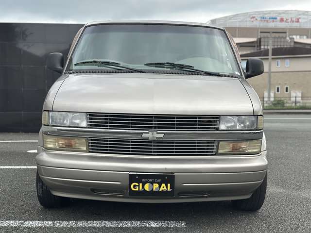 2001 Chevrolet Astro – thumbnail 2
