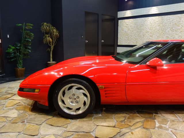 1994 Chevrolet Corvette – thumbnail 4