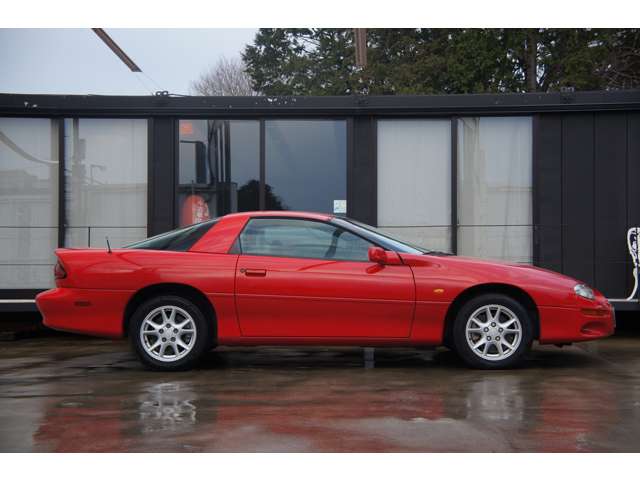 2001 Chevrolet Camaro – thumbnail 4