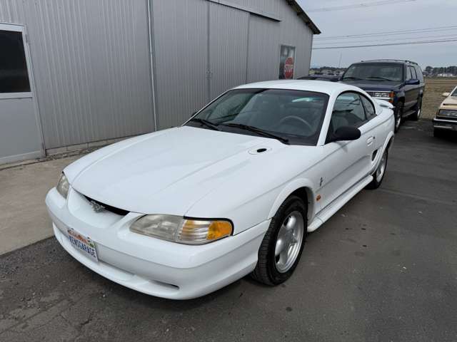 1998 Ford Mustang – thumbnail 4