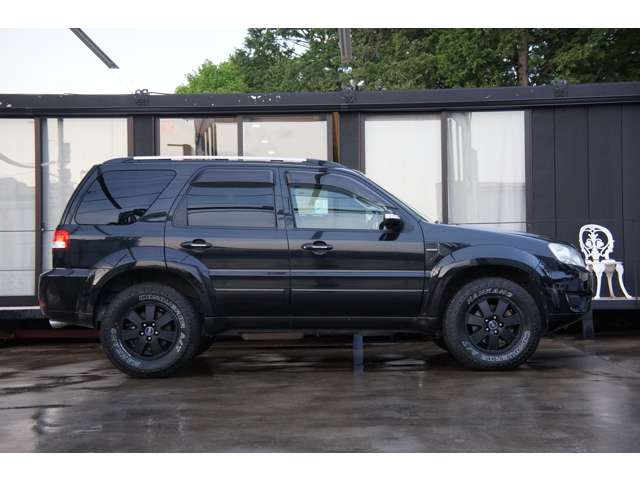 2009 Ford Escape – thumbnail 4