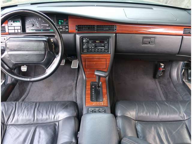 1993 Cadillac Seville – thumbnail 3