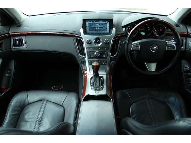2009 Cadillac CTS – thumbnail 2