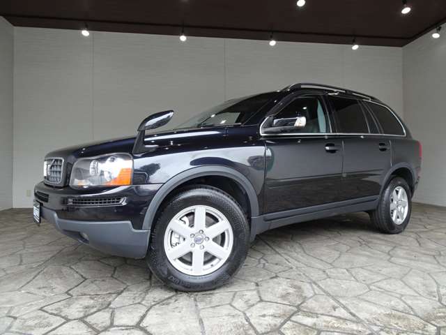 2009 Volvo XC90 – thumbnail 2