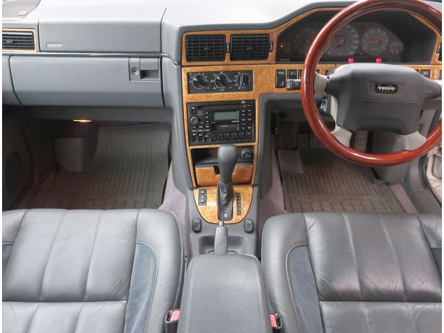 1998 Volvo V90 – thumbnail 3