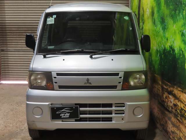 2010 Mitsubishi Minicab Van – thumbnail 3