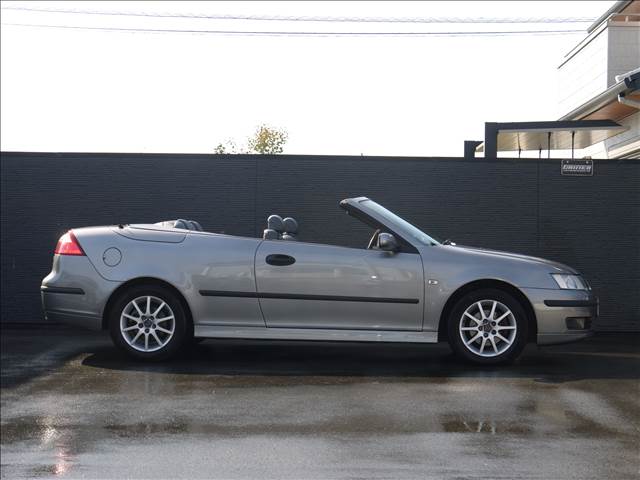 2004 Saab 9-3 Cabriolet – thumbnail 4
