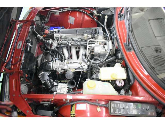 1992 Saab 900 – thumbnail 4