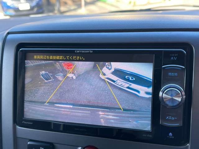 2011 Mitsubishi Delica D:5 – thumbnail 3