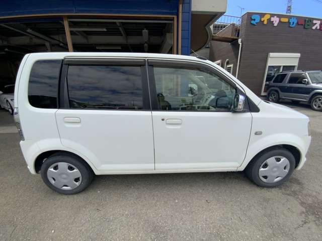 2011 Mitsubishi eK Wagon – thumbnail 4