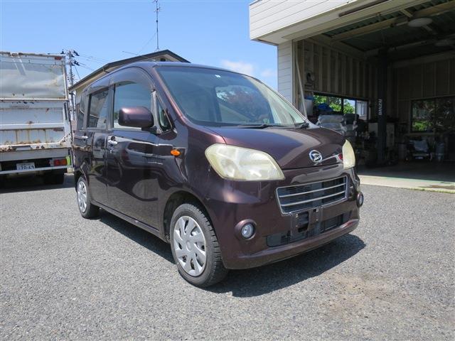 2011 Daihatsu Tanto Exe – thumbnail 3